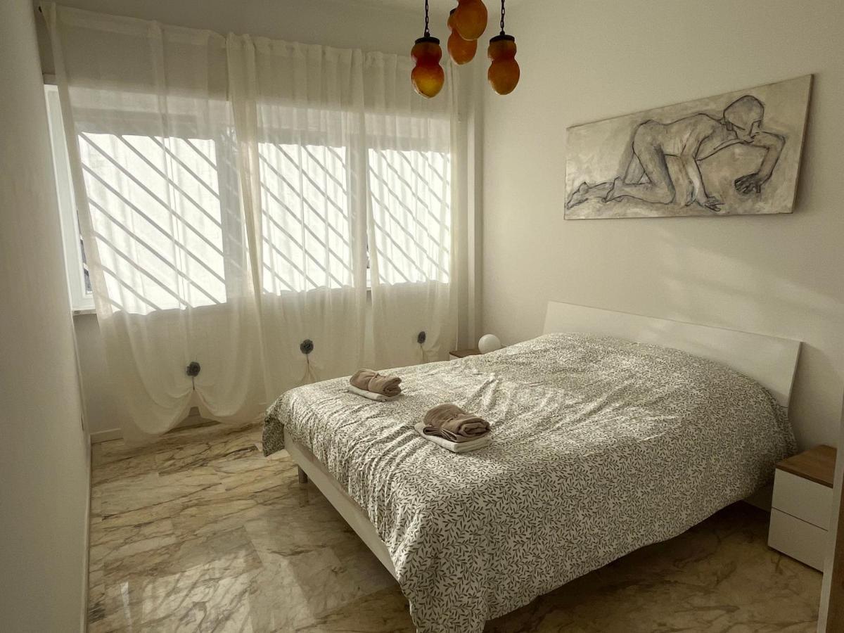 Apartment Acquedotti With Garden Rom
